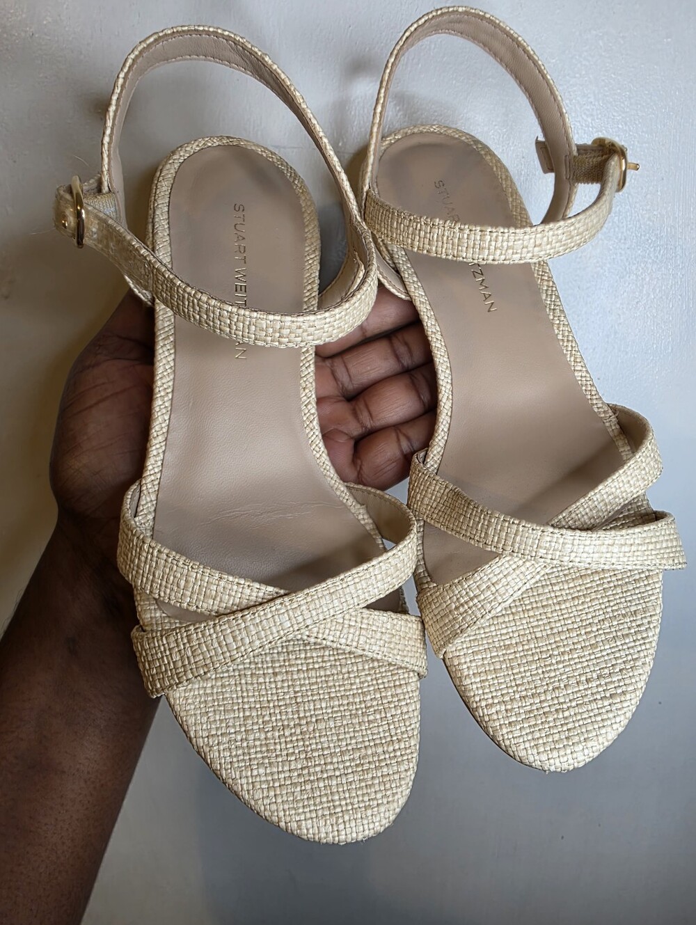 Stuart Weitzman Girls Flst Crossed Straps Sandals Sz 4.5